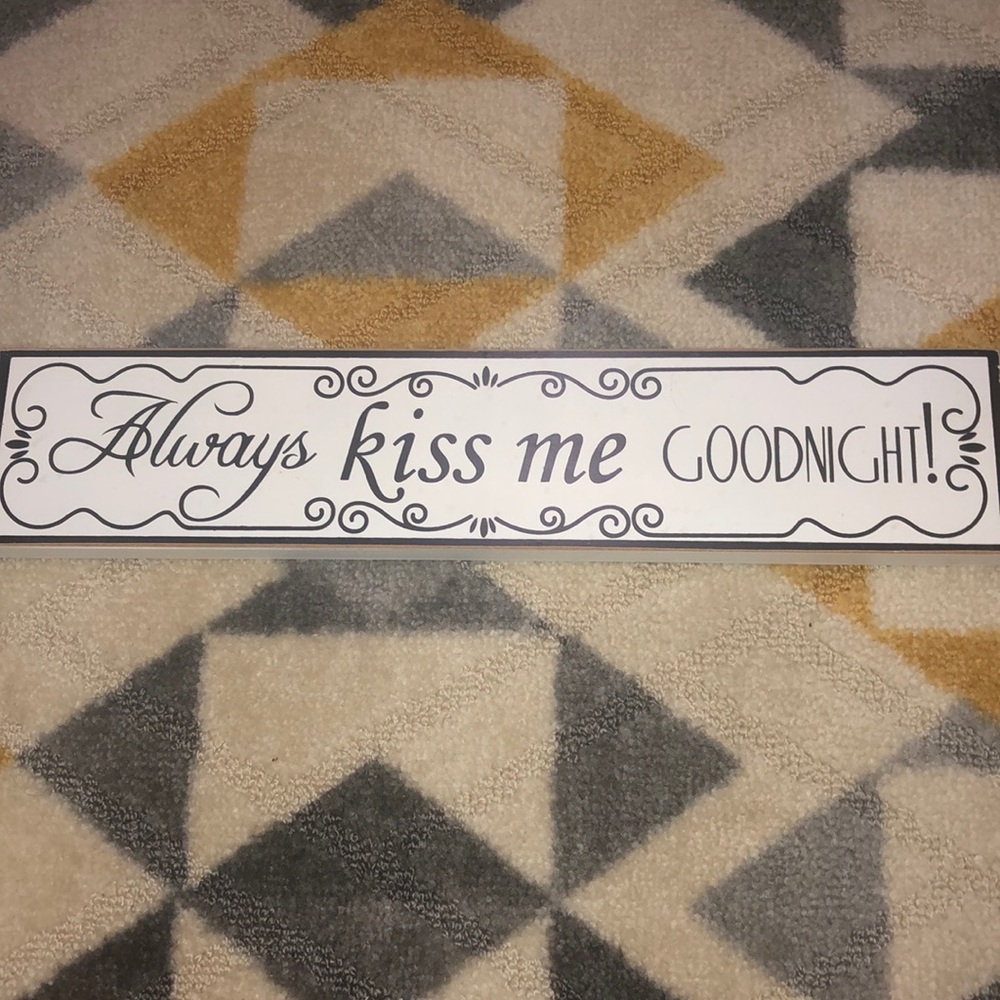 House decor, able to hang up as wall art/ stand up